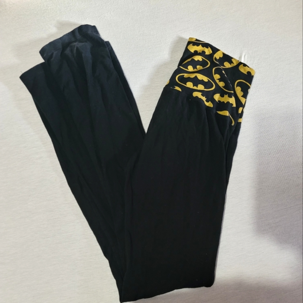 batman wide leg yoga pants size medium black and yellow light wear in go…